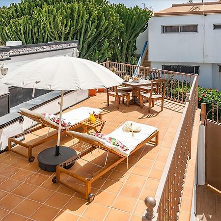 Villa Corralejo Bay Beachfront Corralejo By Holidays Home Eksteriør bilde