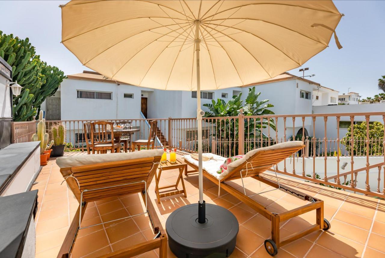 Villa Corralejo Bay Beachfront Corralejo By Holidays Home Eksteriør bilde